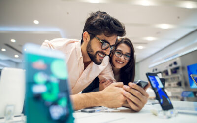 Buying a New Phone Online vs In-Store
