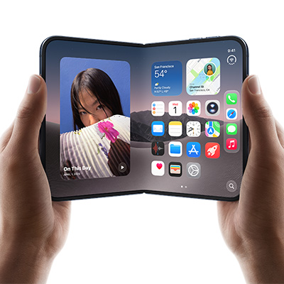 iphone duo open hands